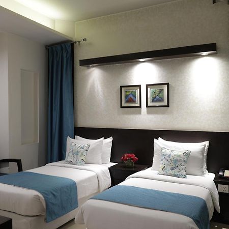 Rockland Hotel, C.R Park New Delhi Ngoại thất bức ảnh