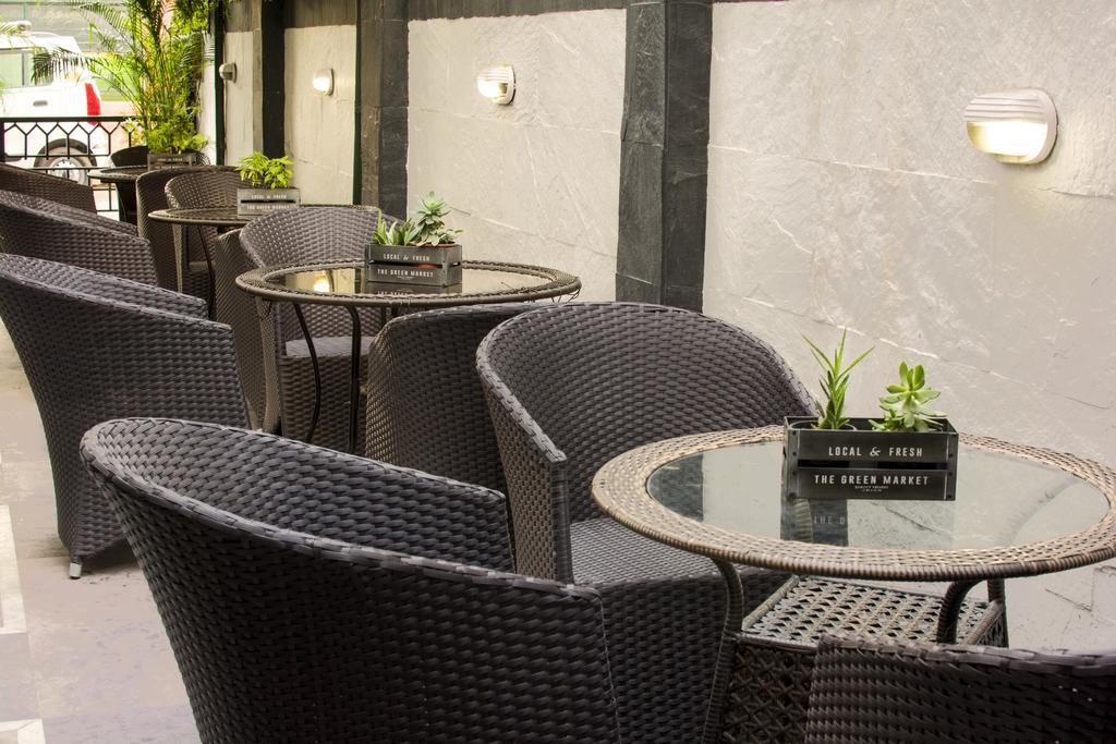 Rockland Hotel, C.R Park New Delhi Ngoại thất bức ảnh